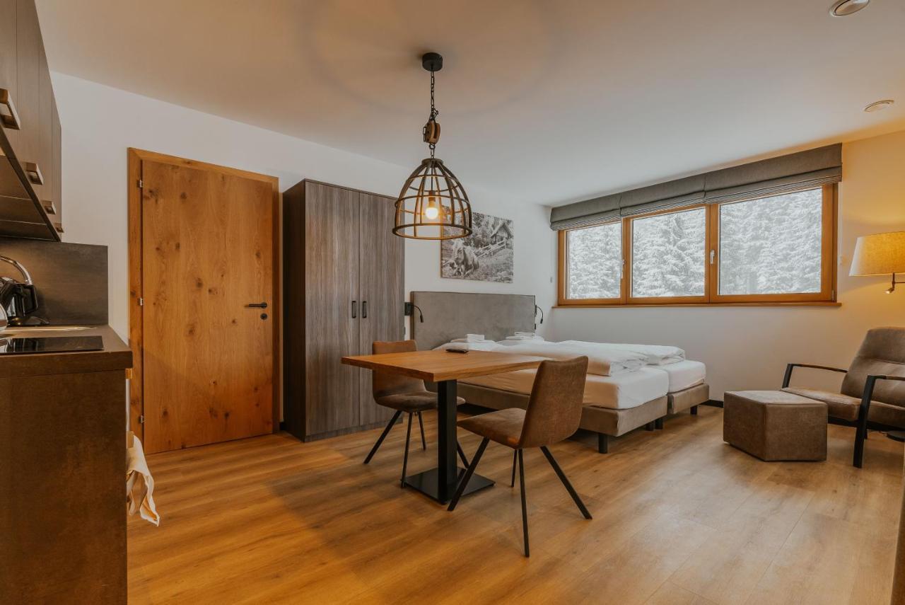 Apartment Typ C Im Alpin Resort Mo Gargellen Esterno foto